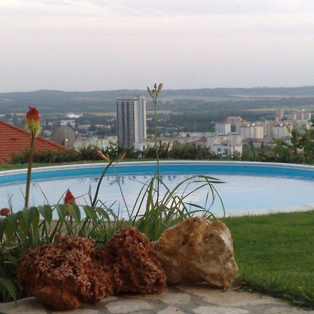 Marci Villa Печ Екстериор снимка